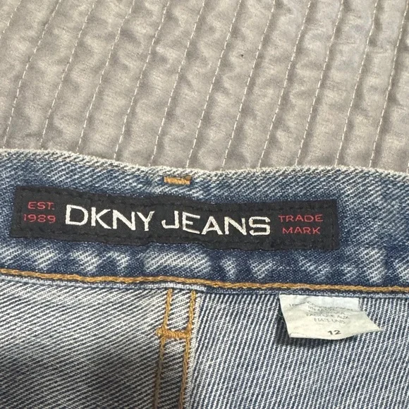 DKNY vintage .Light Blue Denim Jeans 90s - Picture 2 of 12